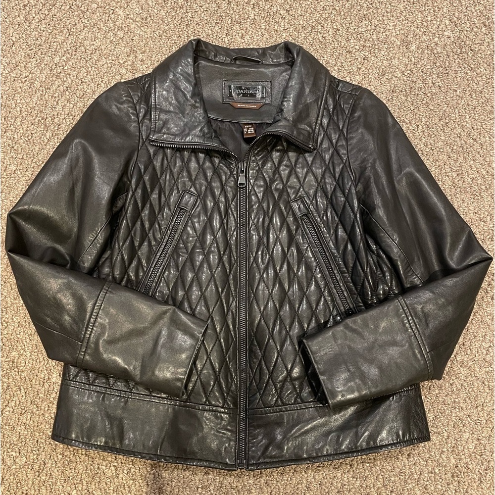 Danier Thinsulate leather jacket (Size XS)